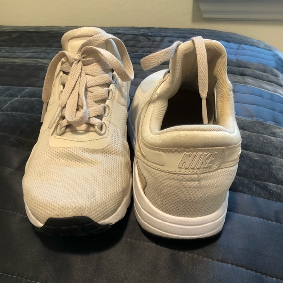 Nike Air Max Zero in Oatmeal - Picture 4 of 12